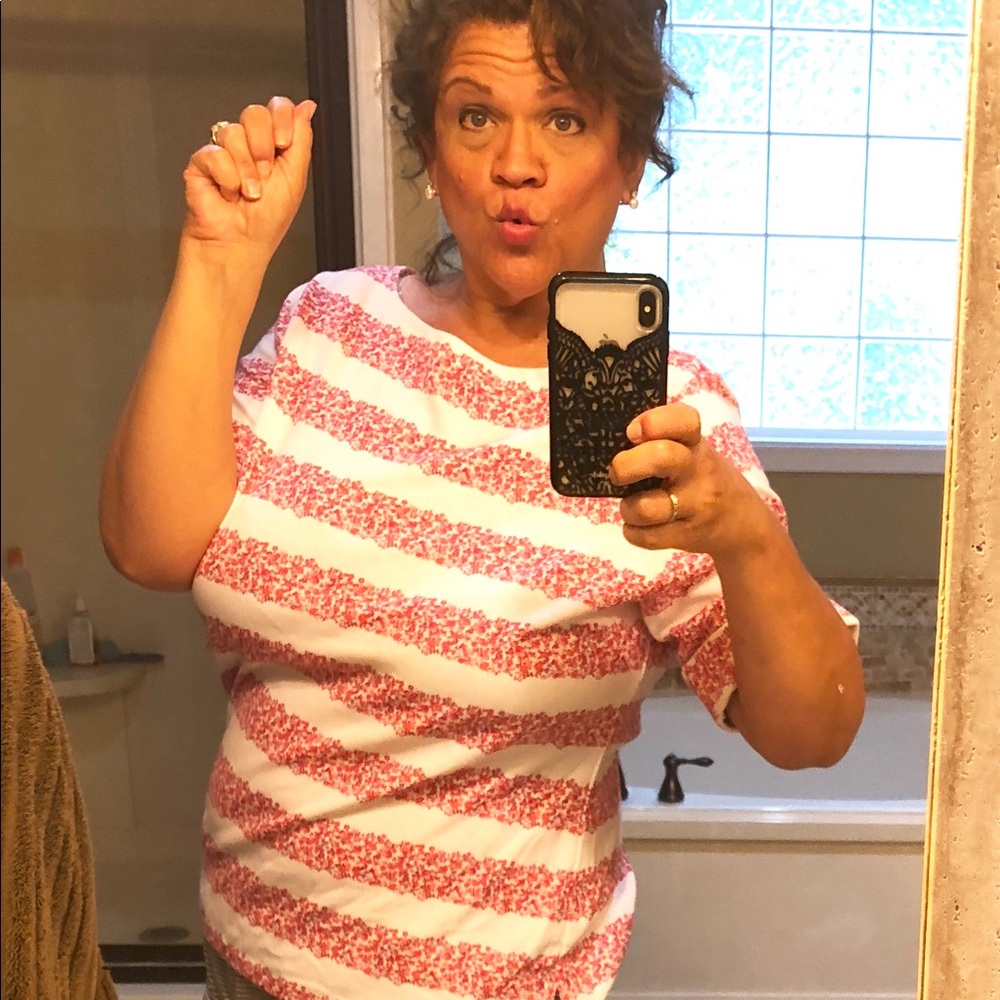 Plus Size Clothing Karen Scott T-shirt 1x NWT